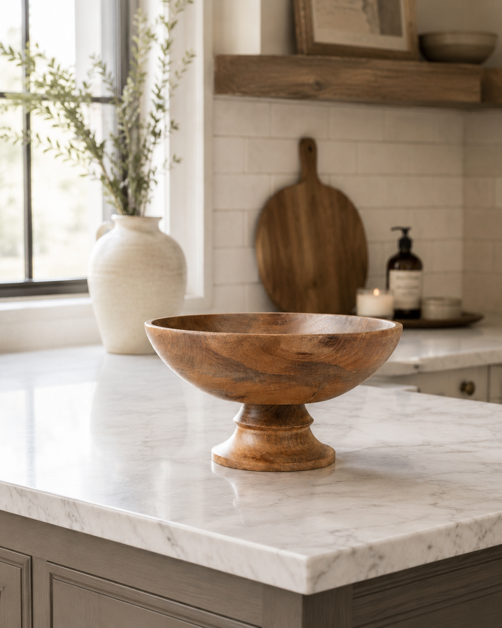 Classic Wood Pedestal Bowl