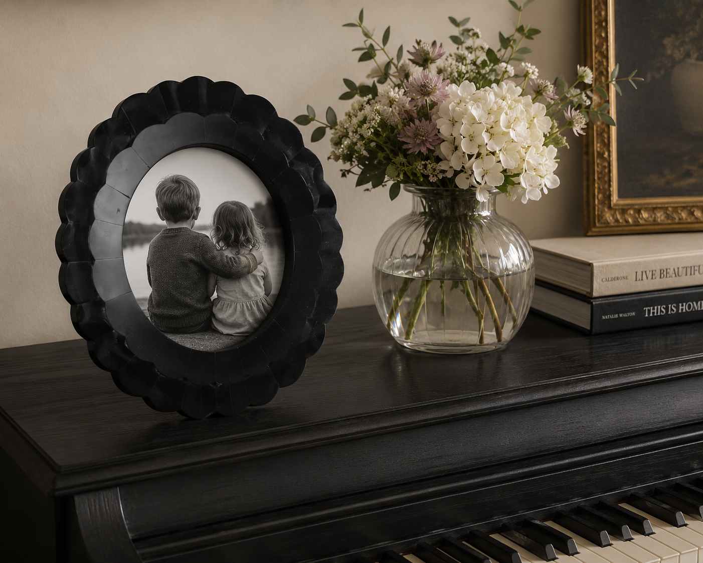 Petal Round Frame — 4x4