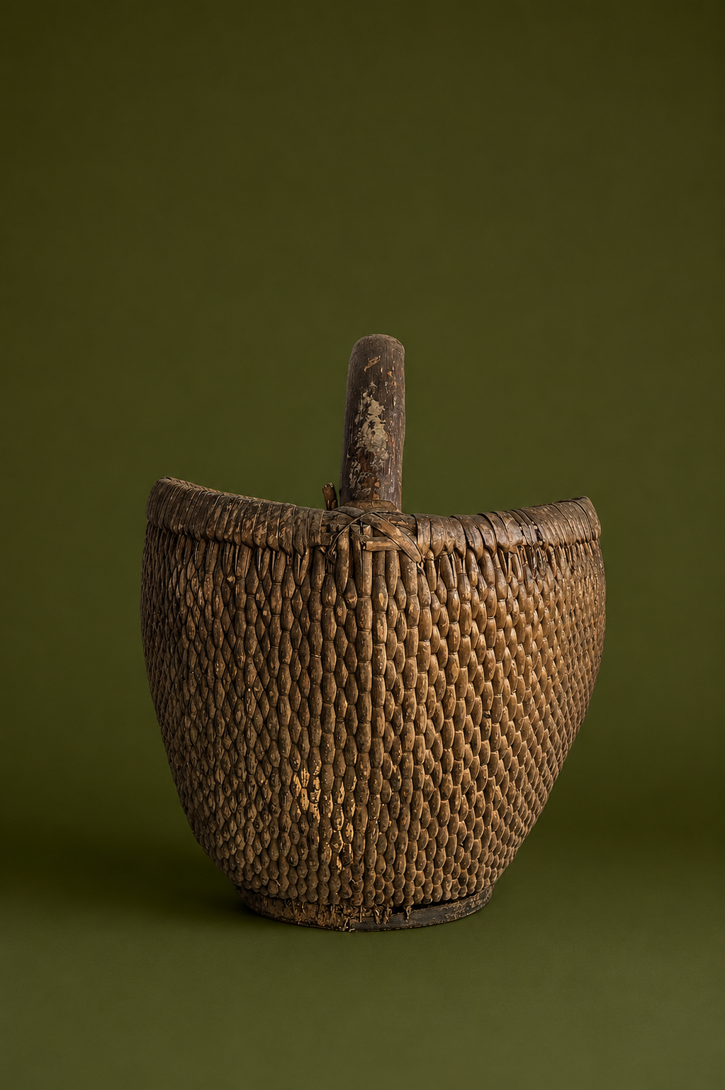 Vintage Round Handle Basket