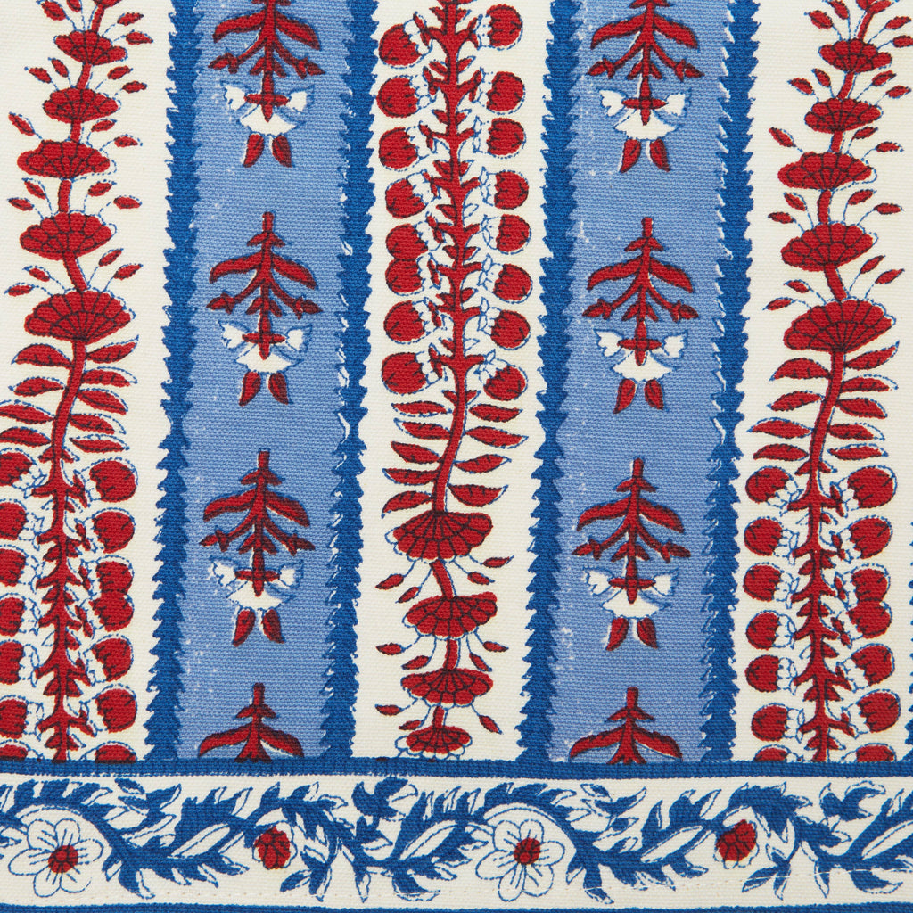 The Avignon Table Runner